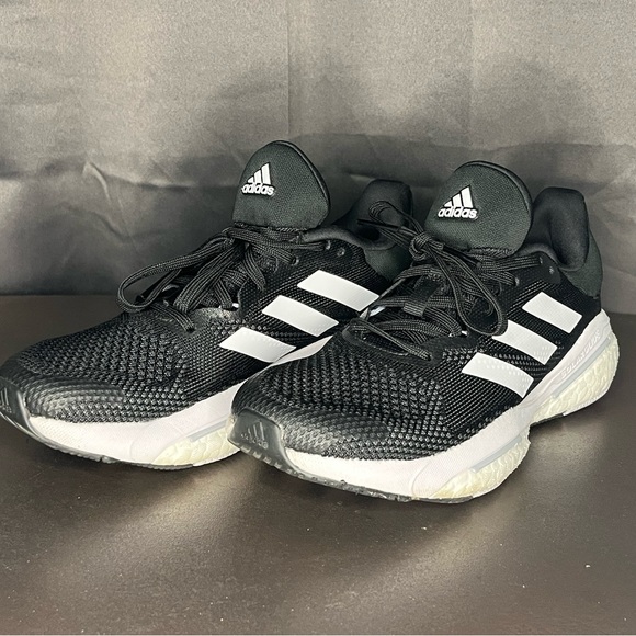 Adidas SOLARGLIDE 5 RUNNING SHOES - Picture 2 of 4
